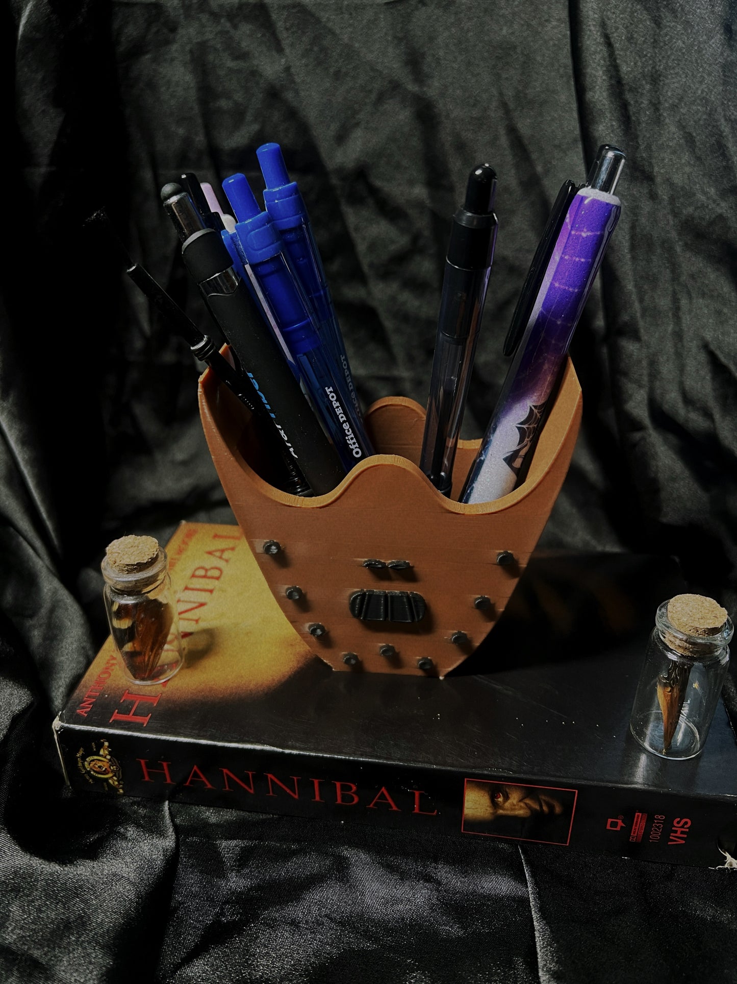 Hannibal Mask Brush / Pen Holder *SHOP EXCLUSIVE*