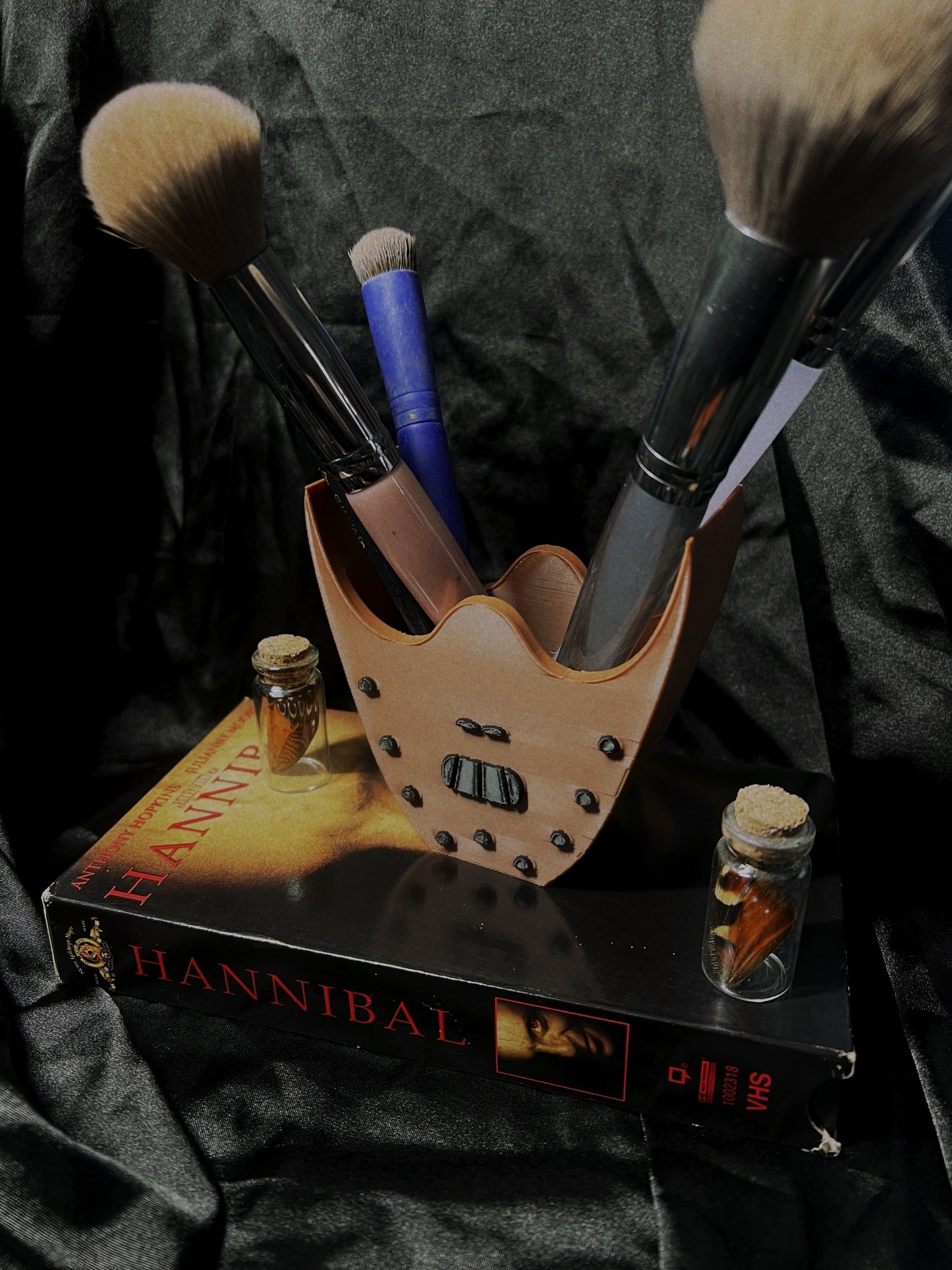 Hannibal Mask Brush / Pen Holder *SHOP EXCLUSIVE*